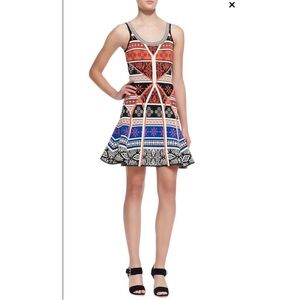 NWOT Diane von Furstenberg Fit And Flare Sz Small Sleeveless Dress RARE